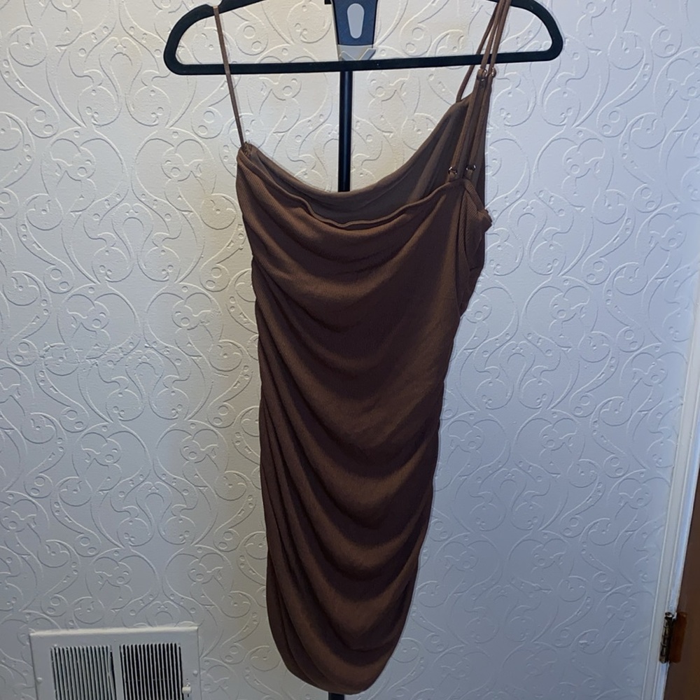 Princess Polly Elegant Brown Draped Dress - Picture 5 of 5